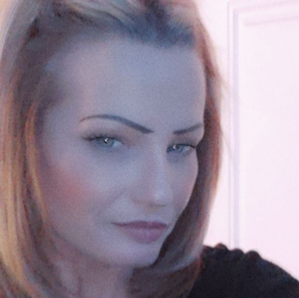 Meet your Posher, Andrea